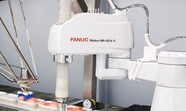 Strong FANUC SCARA robot withstands cleaning procedures